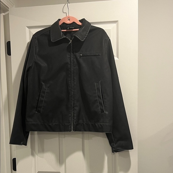 Gray Jacket - Picture 13 of 17